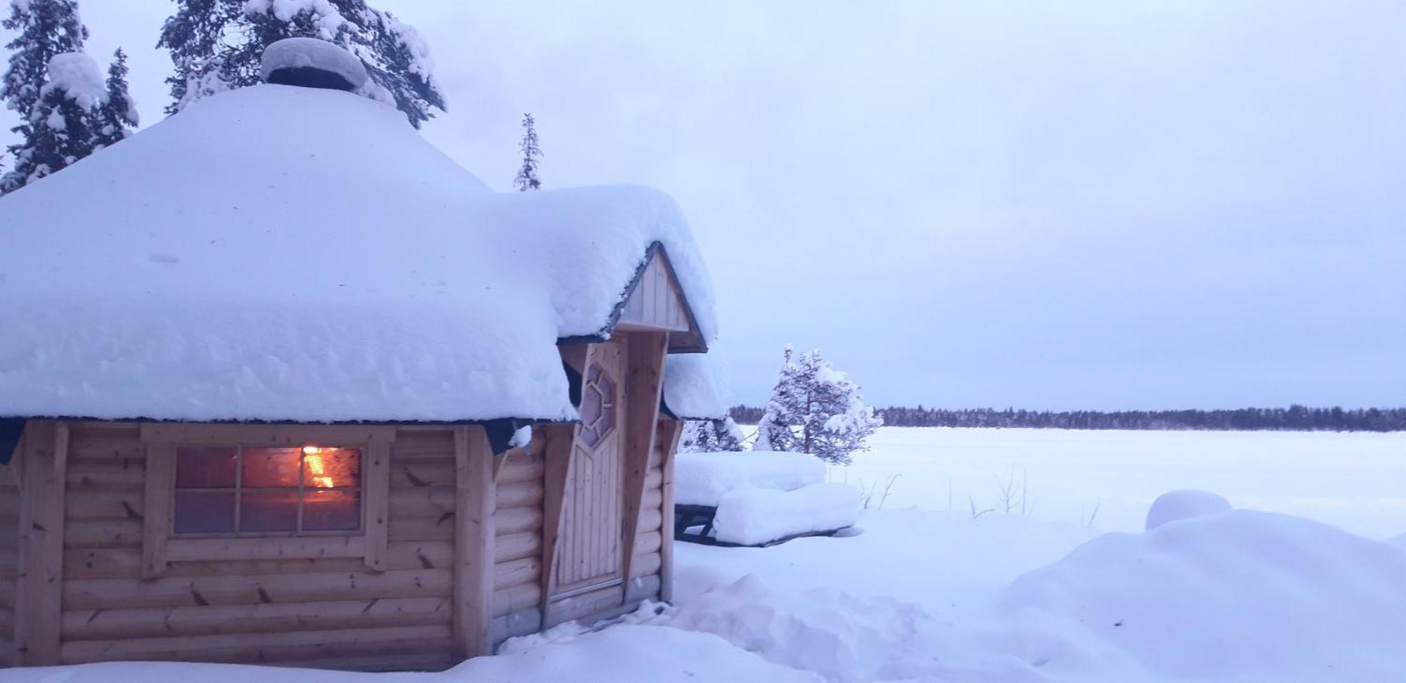 Hotel Majatalo Jurtta Rautuskylä Exterior foto